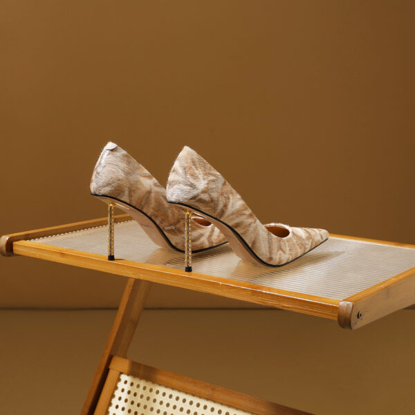 SIMONE Calf Hair Pointed Toe Pumps | Handcrafted Sheepskin-Lined 8cm Heels