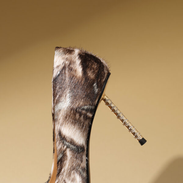 SIMONE Calf Hair Pointed Toe Pumps | Handcrafted Sheepskin-Lined 8cm Heels